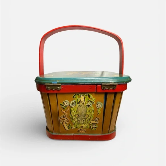 Vintage Hand-Painted Woodland Bunny & Squirrel Basket - Picture 9 of 10